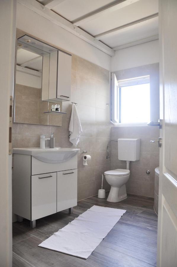 Apartmani Carnizza Razanac Bagian luar foto